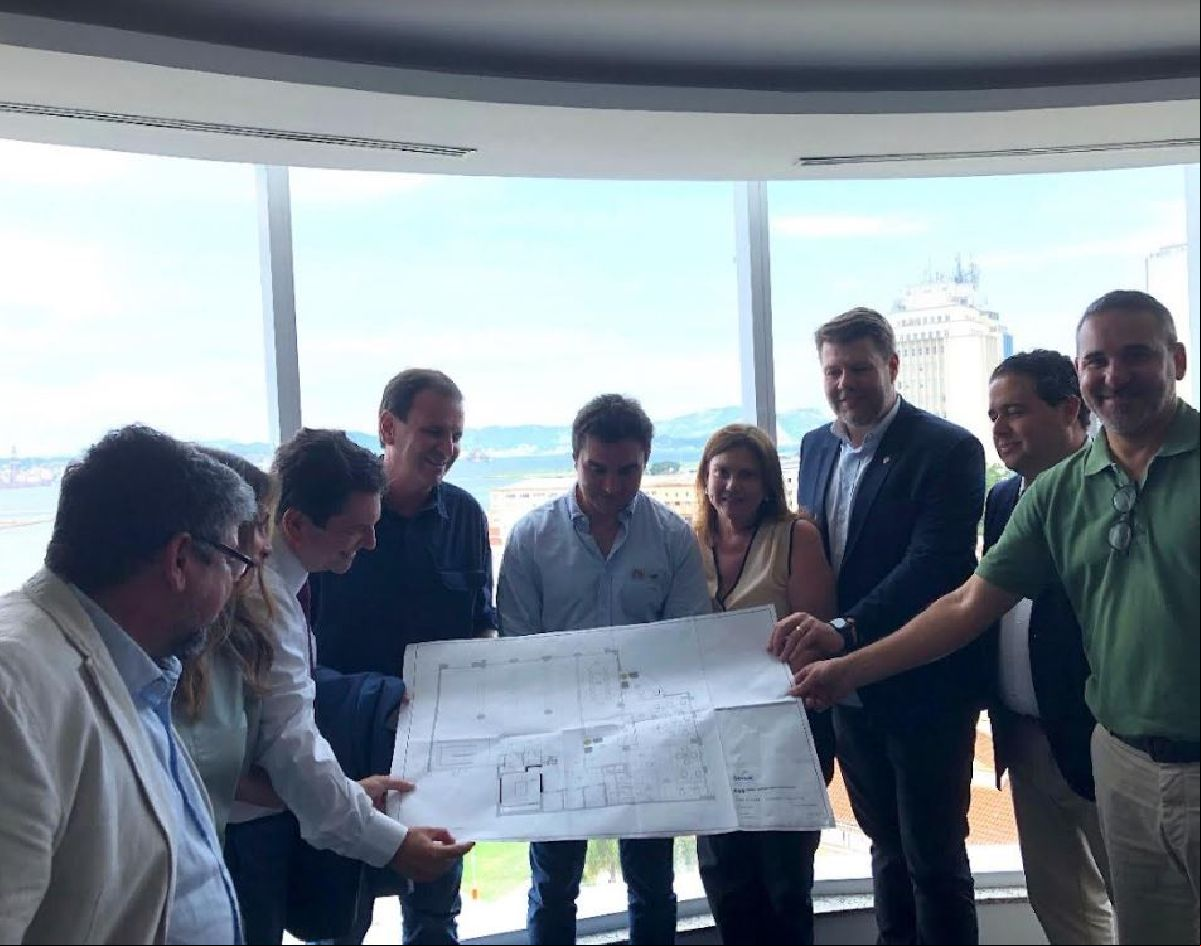 Ministro do Turismo e prefeito do Rio visitam instalações do futuro escritório da OMT no Rio